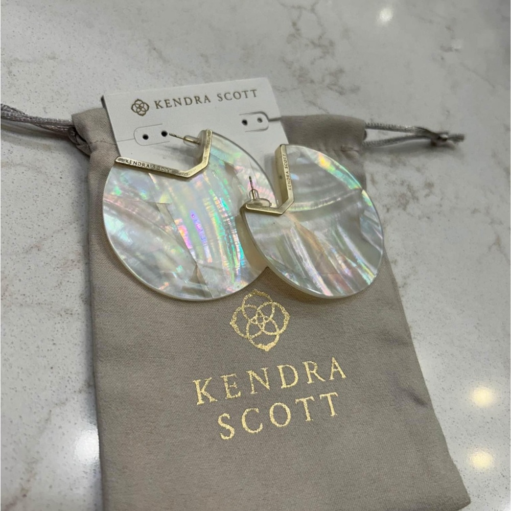 Kendra Scott Mother-of-Pearl Earrings
